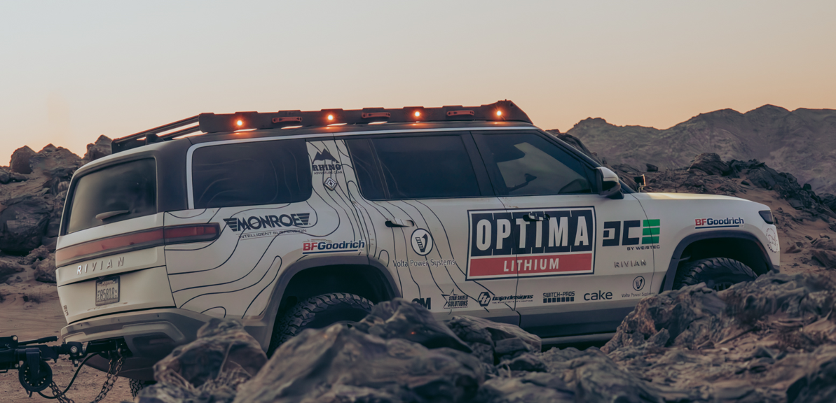 Rivian R1S Roof Rack System With Light Bar Cut Out for Rigid Industries Adapt Series 40" Light Bar