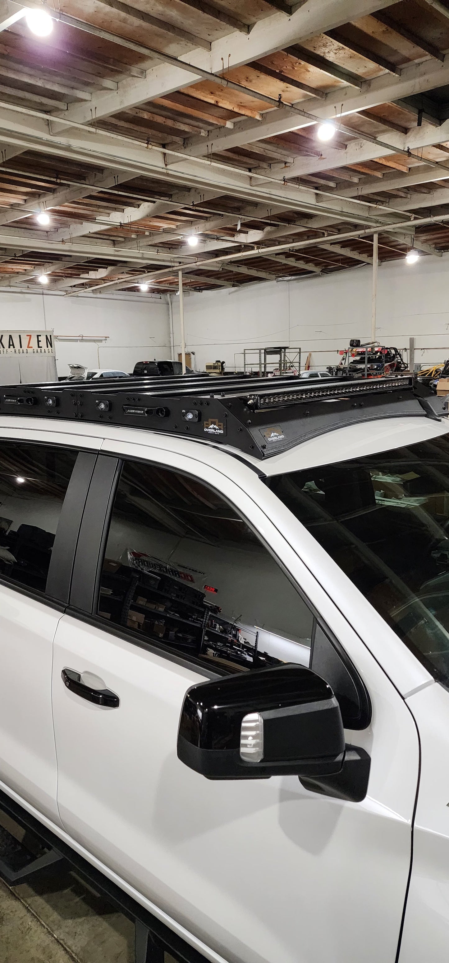 Chevy Silverado Condor Roof Rack w/Rigid Industries Midnight Series Light Bar Cut Out